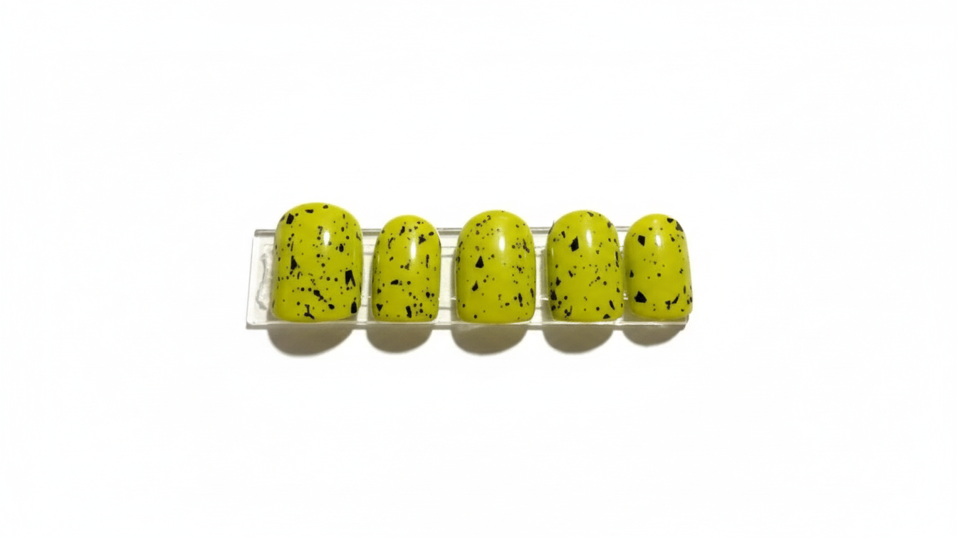 Pistachio Eggshell (Gloss)